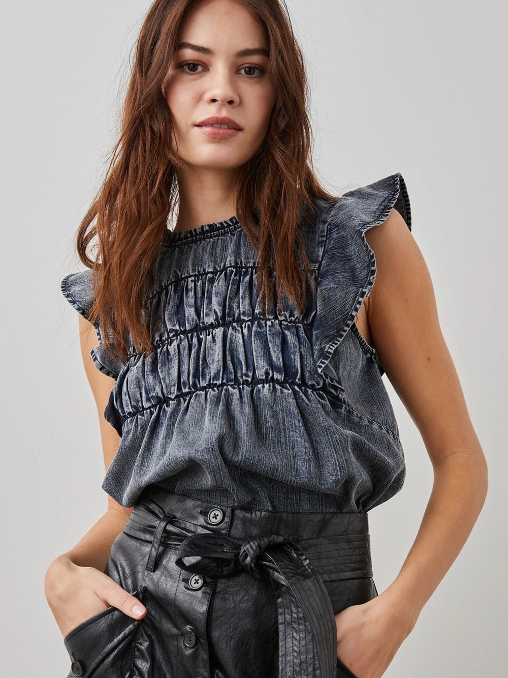 Rails Filomena Flutter Sleeve Top Ink Wash Lyocell Ruffle Blouse Size Small